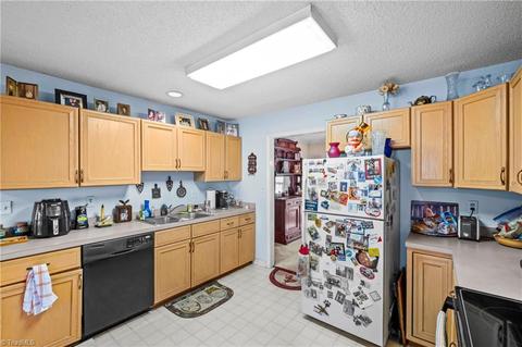 330 Proctor Dr, Salisbury, NC 28147 photo 14