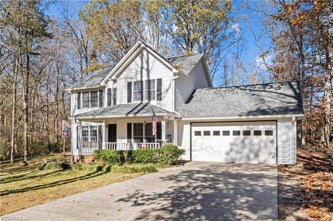 330 Proctor Dr, Salisbury, NC 28147 photo 2