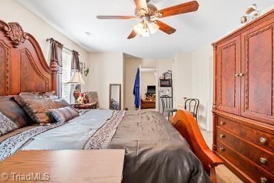 1257 Hampton Park Dr, High Point, NC 27265 photo 15