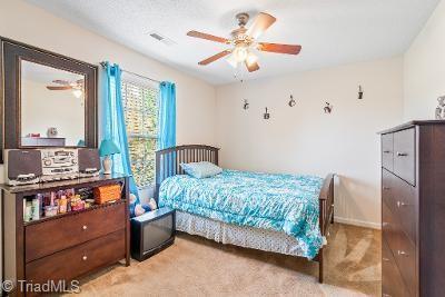 1257 Hampton Park Dr, High Point, NC 27265 photo 11