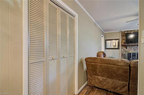 515 Shadybrook Rd, High Point, NC 27265 photo 12