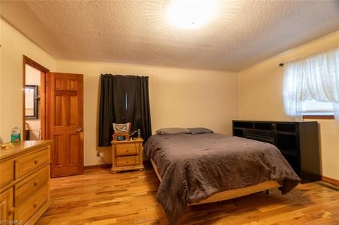 9424 W Pine St, Lowgap, NC 27024 photo 17