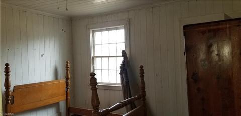 1277 Wards Gap Rd, Cana, VA 24317 photo 36
