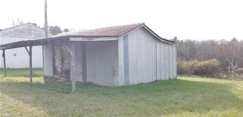 1277 Wards Gap Rd, Cana, VA 24317 photo 10
