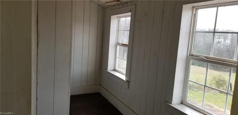 1277 Wards Gap Rd, Cana, VA 24317 photo 34