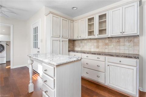 2616 Northfork Ter, High Point, NC 27265 photo 9