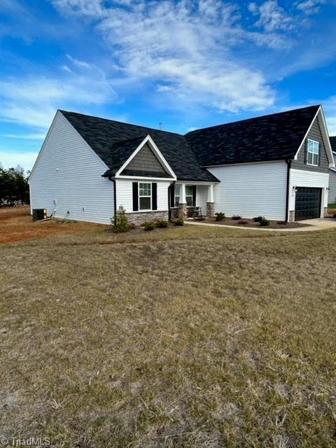 244 Pilot Bluff Dr, King, NC 27021 photo 3