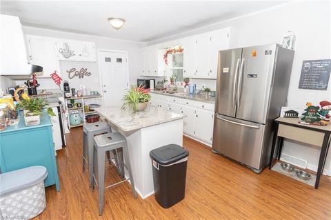 608 E Stadium Dr, Eden, NC 27288 photo 6