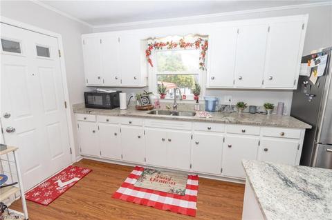 608 E Stadium Dr, Eden, NC 27288 photo 8