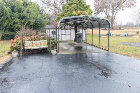 608 E Stadium Dr, Eden, NC 27288 photo 29