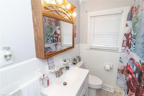 608 E Stadium Dr, Eden, NC 27288 photo 16