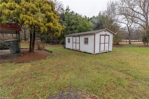 608 E Stadium Dr, Eden, NC 27288 photo 27