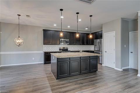 6740 Maize Dr, High Point, NC 27265 photo 6