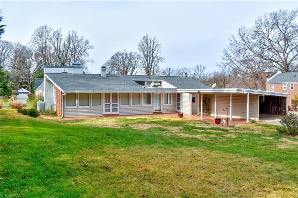  615 Maple Ave, Reidsville, NC 27320 photo 27