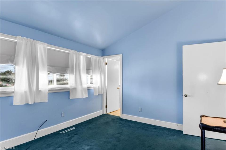  615 Maple Ave, Reidsville, NC 27320 photo 19