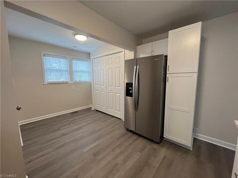 401 Monnell Dr, High Point, NC 27265 photo 11