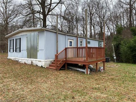 516 Colonial Loop, Randleman, NC 27317 photo 14