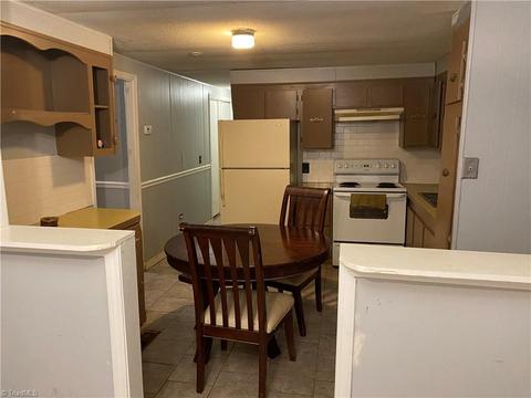 516 Colonial Loop, Randleman, NC 27317 photo 6