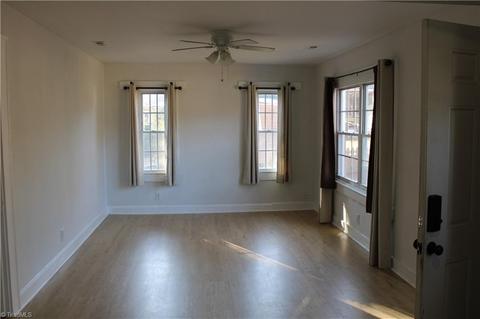 1006 Terrell Dr, High Point, NC 27262 photo 6