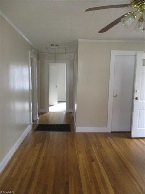 910 Grant St, High Point, NC 27262 photo 2