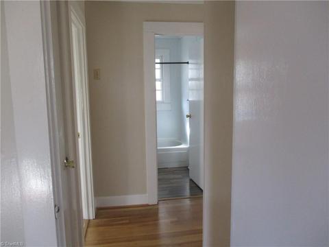 910 Grant St, High Point, NC 27262 photo 9