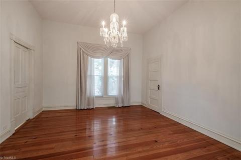 339 W Main St, Elkin, NC 28621 photo 13