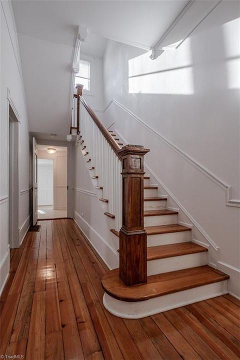 339 W Main St, Elkin, NC 28621 photo 23