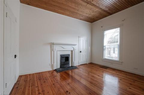 339 W Main St, Elkin, NC 28621 photo 20