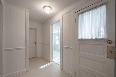 339 W Main St, Elkin, NC 28621 photo 18