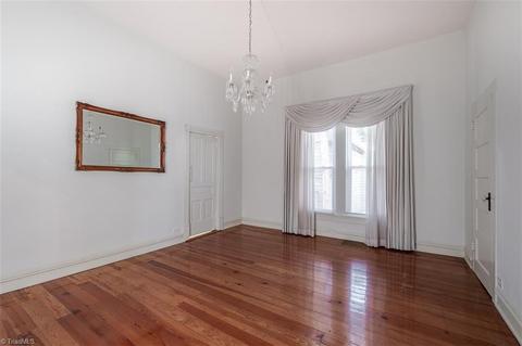 339 W Main St, Elkin, NC 28621 photo 12