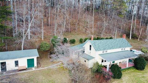 650 Carson Creek Rd, Lowgap, NC 27024 photo 5