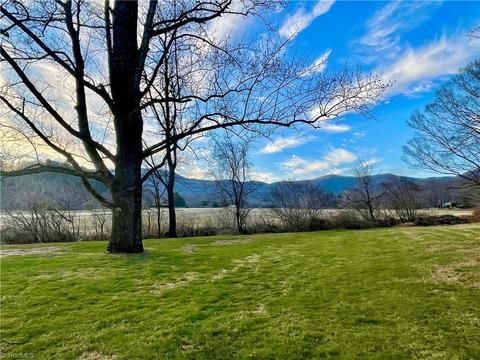650 Carson Creek Rd, Lowgap, NC 27024 photo 9