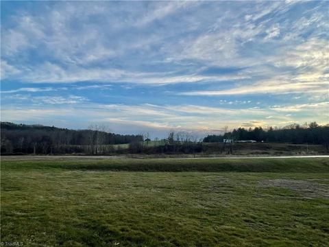 650 Carson Creek Rd, Lowgap, NC 27024 photo 8