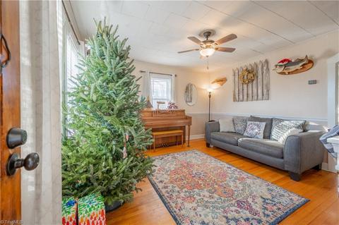 8873 W Pine St, Lowgap, NC 27024 photo 5