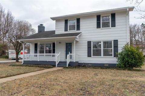 1910 Wickham Ave, High Point, NC 27265 photo 2