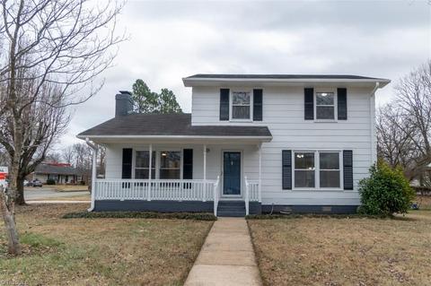 1910 Wickham Ave, High Point, NC 27265 photo 1