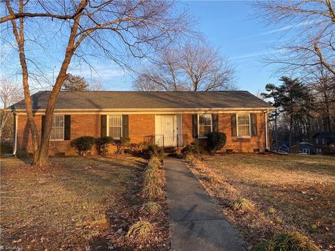 5321 Carolwood Dr, Greensboro, NC 27407