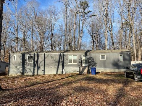 5398 Parinna Dr, Trinity, NC 27370 photo 1