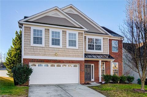 873 Hedgepath Ter, High Point, NC 27265 photo 3