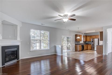 873 Hedgepath Ter, High Point, NC 27265 photo 13