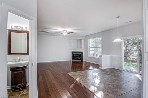 873 Hedgepath Ter, High Point, NC 27265 photo 21
