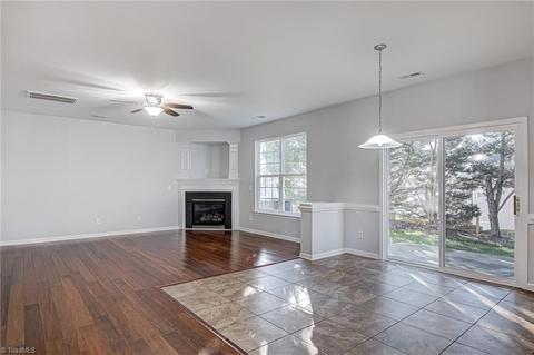 873 Hedgepath Ter, High Point, NC 27265 photo 11