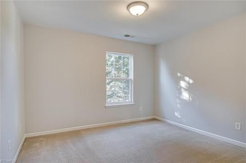 873 Hedgepath Ter, High Point, NC 27265 photo 31