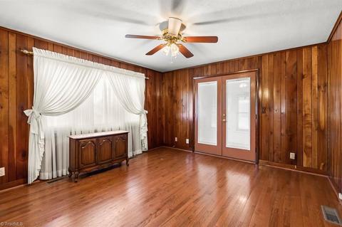 103 Longview Rd, High Point, NC 27260 photo 7