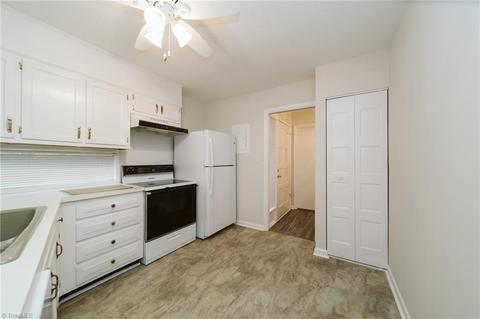 128 Golfview Dr, Bermuda Run, NC 27006 photo 5
