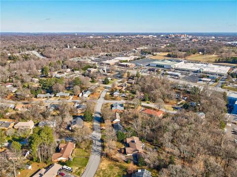 1415 Coventry Rd, High Point, NC 27262 photo 37