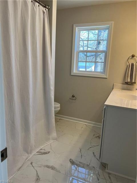 607 Dillon St, Thomasville, NC 27360 photo 14