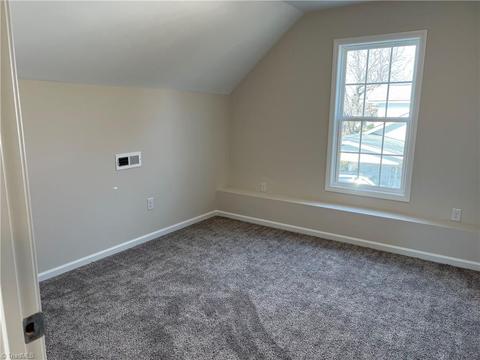 607 Dillon St, Thomasville, NC 27360 photo 13
