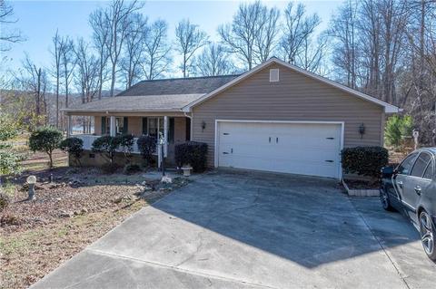 138 Roehm Lndg, Denton, NC 27239