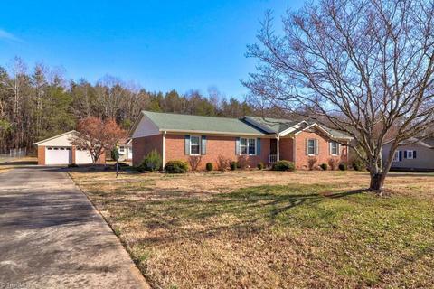 2245 Barger Rd, Salisbury, NC 28146 photo 2